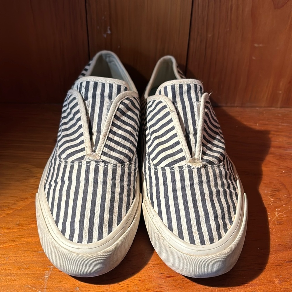 New SeaVees Sunset Strip Regatta Slip On Sneakers Blue White Herringbone Twill 8